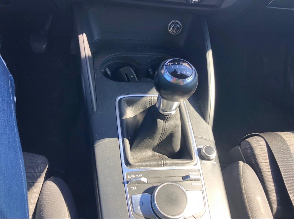 Audi A3 Sportback 1.6 Tdi 116cv Ambition S-Line