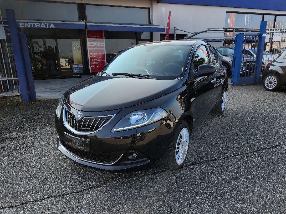 LANCIA Ypsilon 1.2 69 CV Gold