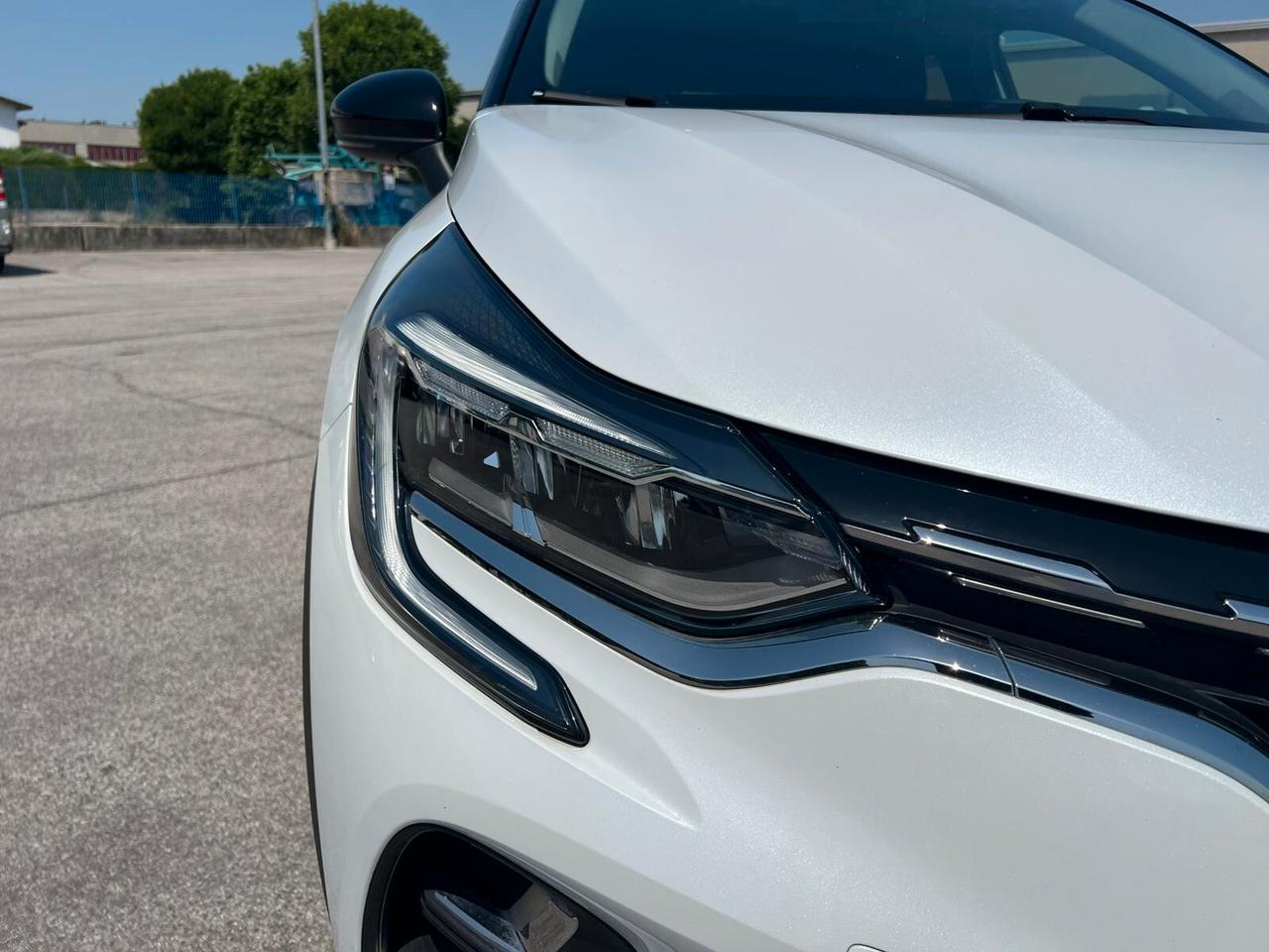 Renault Captur Plug-in Hybrid E-Tech 160 CV Intens