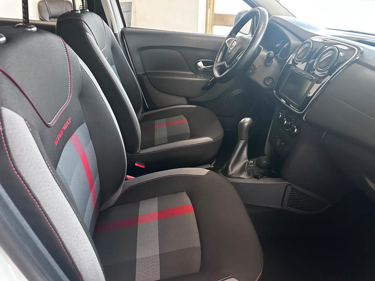Dacia Sandero Stepway 0.9 TCe Turbo GPL 90 CV S&S Techroad