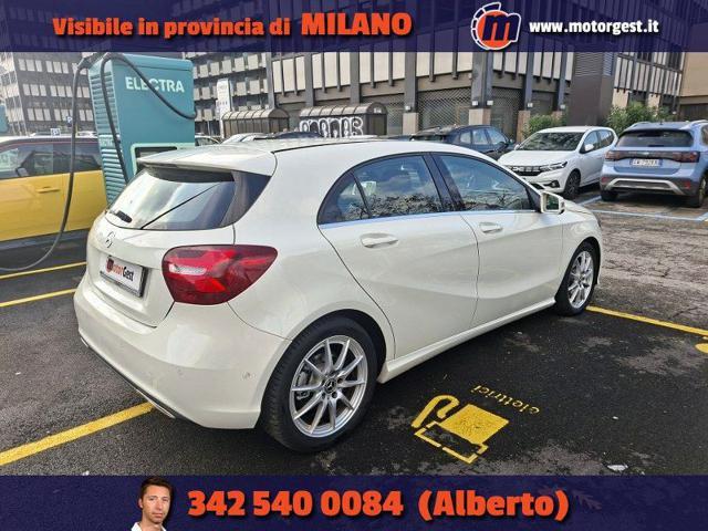 MERCEDES-BENZ A 180 Sport