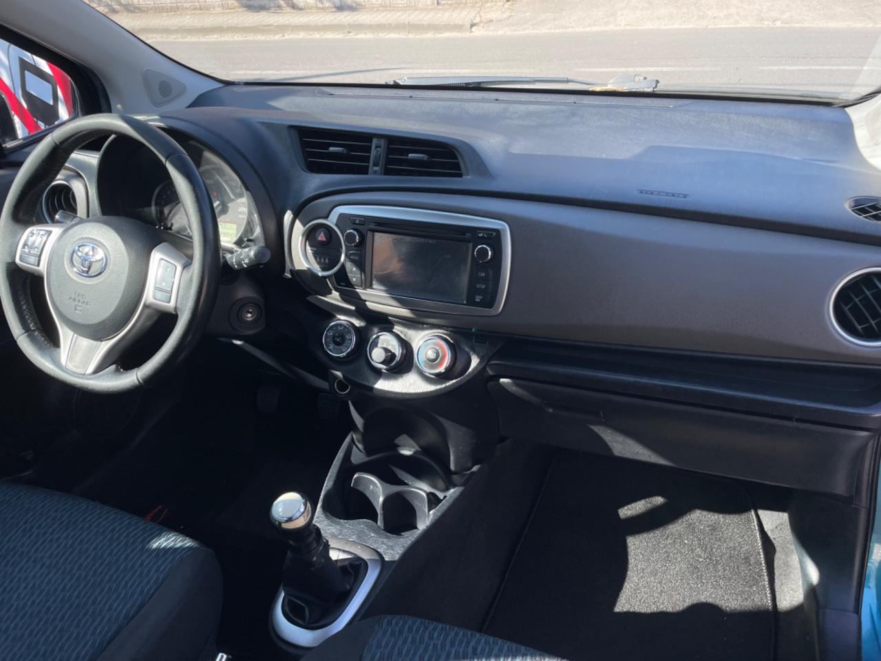 Toyota Yaris 1.0 5 porte