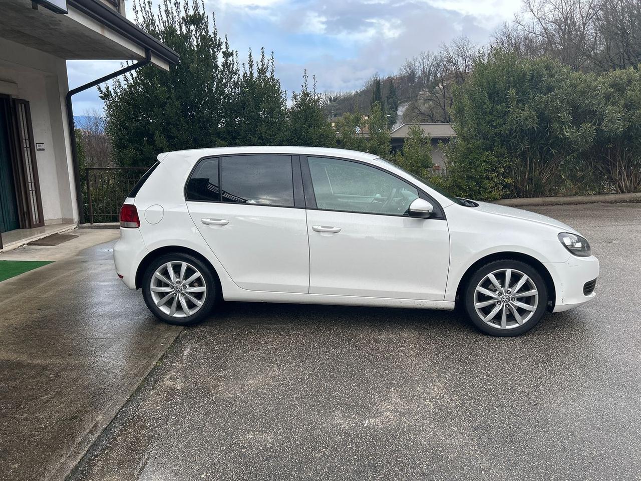 Volkswagen Golf 1.6 TDI DPF Comfortline