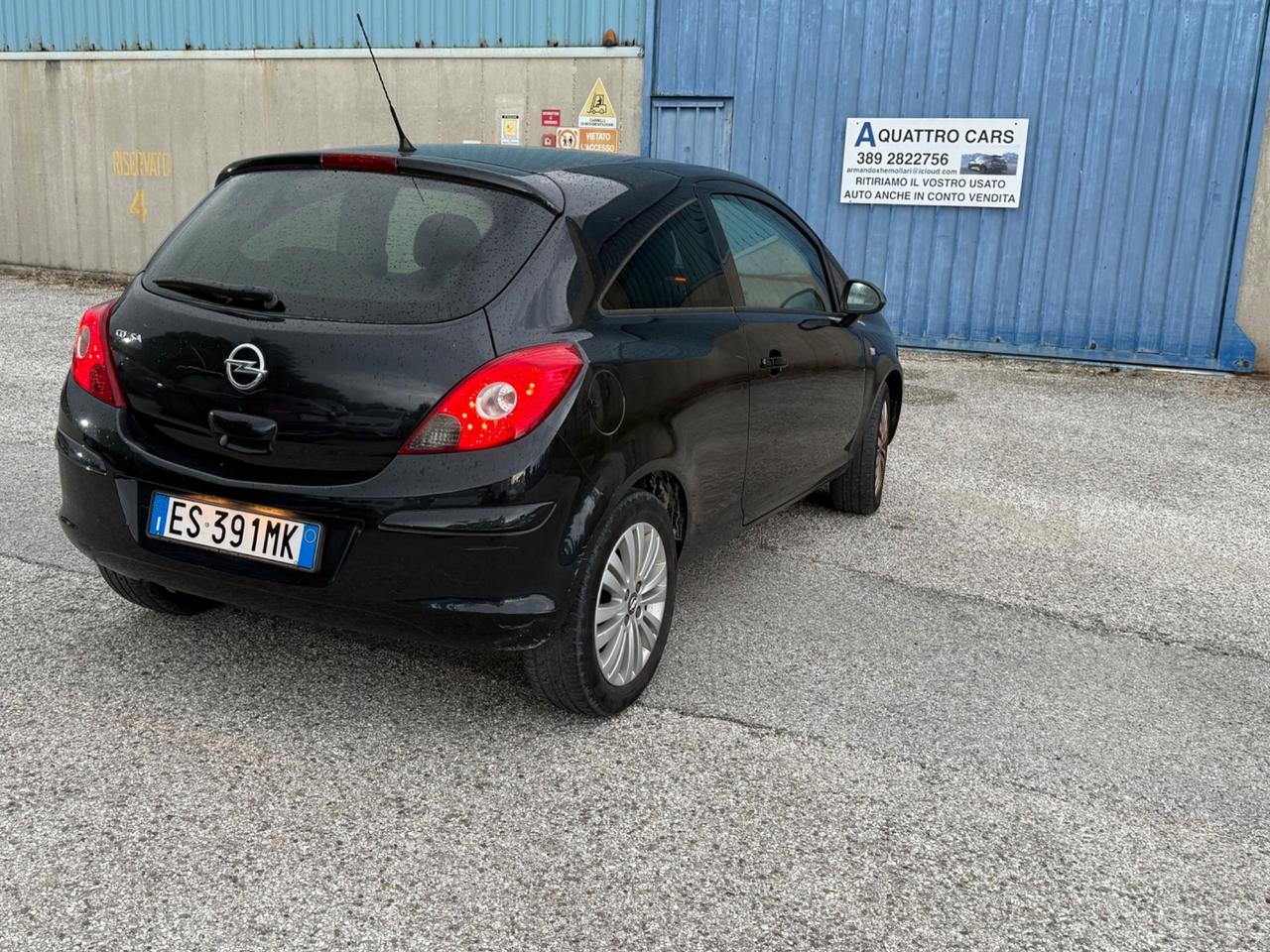 Opel Corsa 1.2 85CV 3 porte GPL-TECH b-color