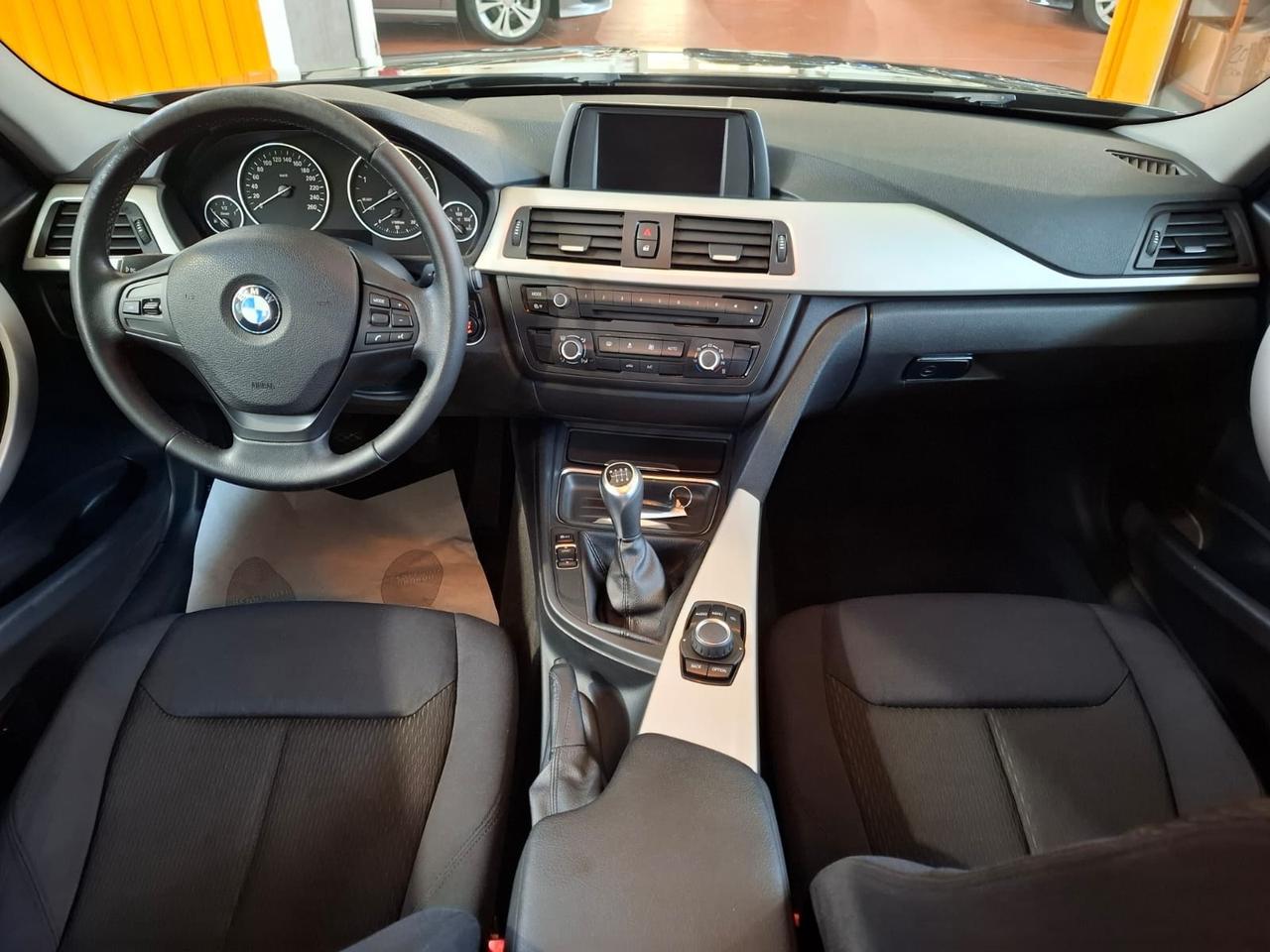 Bmw 318 318d Luxury full optional
