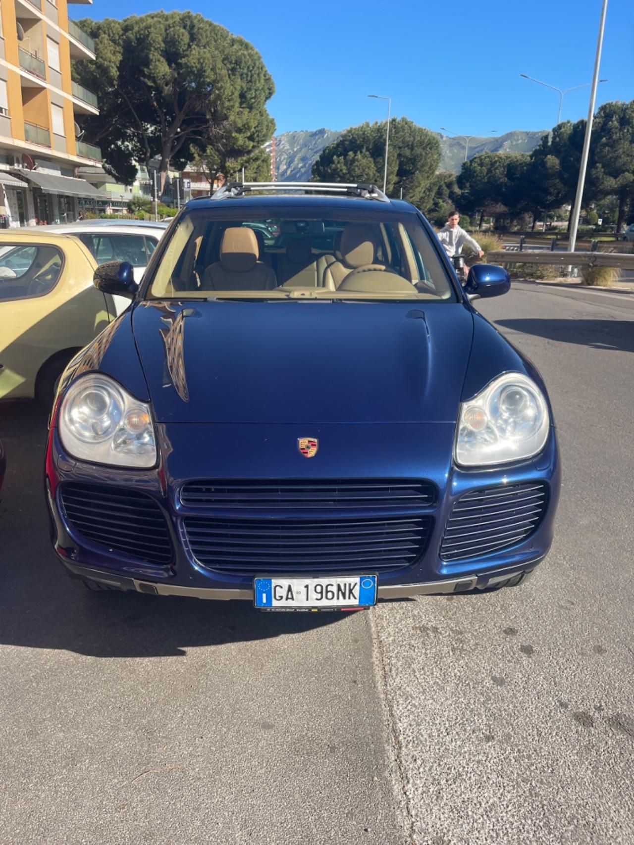 Porsche Cayenne 4.5 cat Turbo S