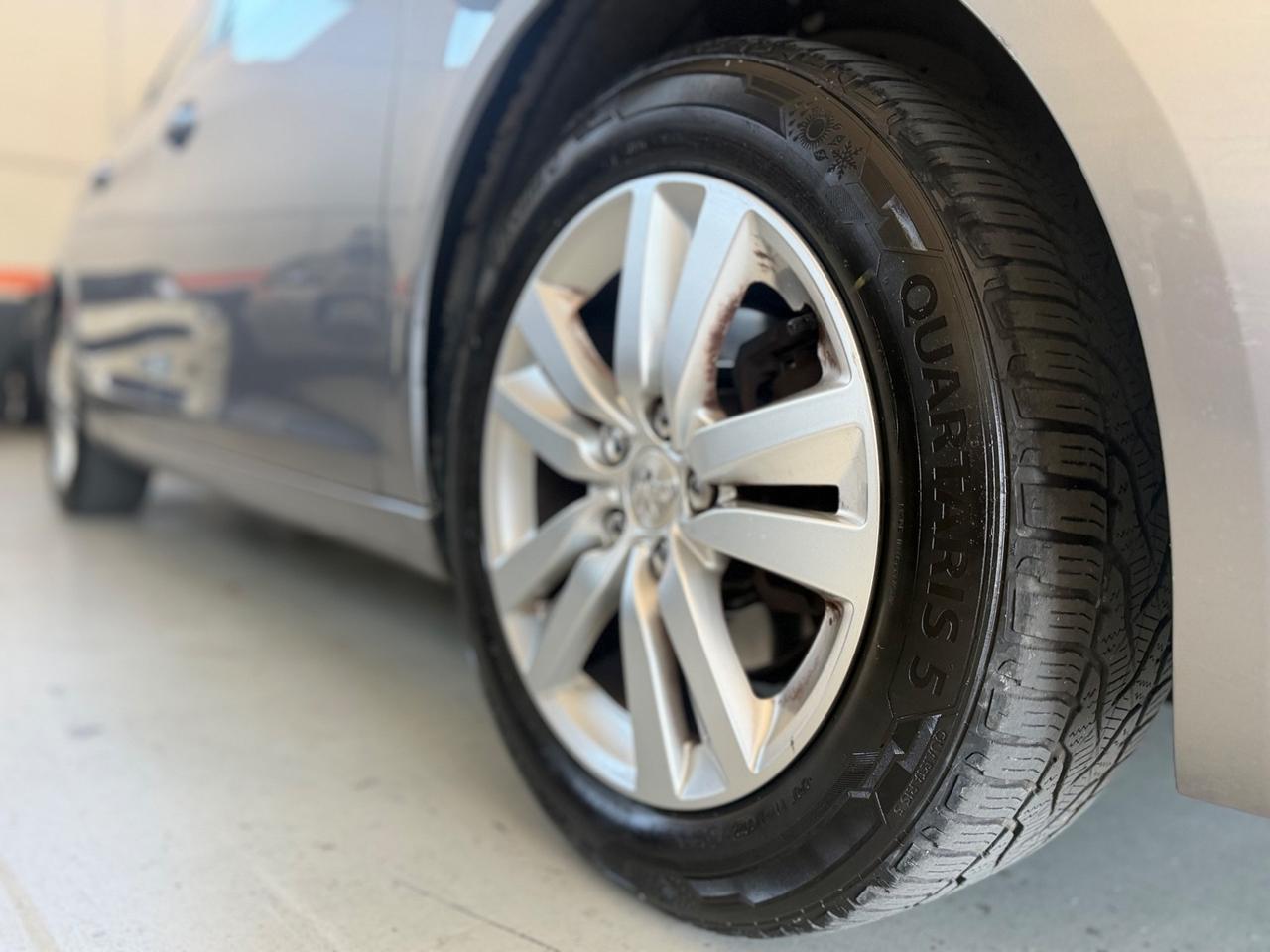 Peugeot 308 BlueHDi 120 S&S SW Active NEOPATENTATI