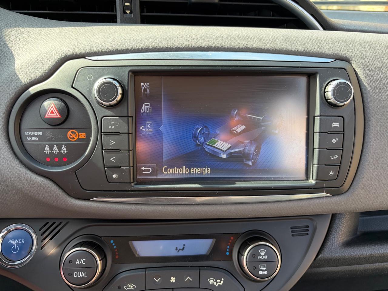 Toyota Yaris 1.5 Hybrid 5 porte Active