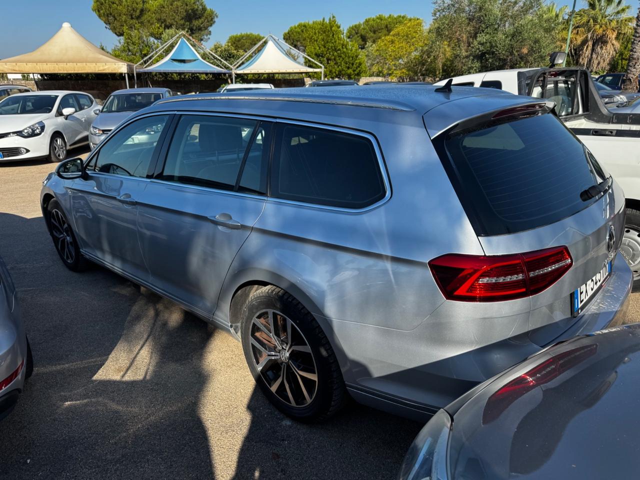 Volkswagen Passat 2.0 TDI DSG Highline BlueM. Tech.