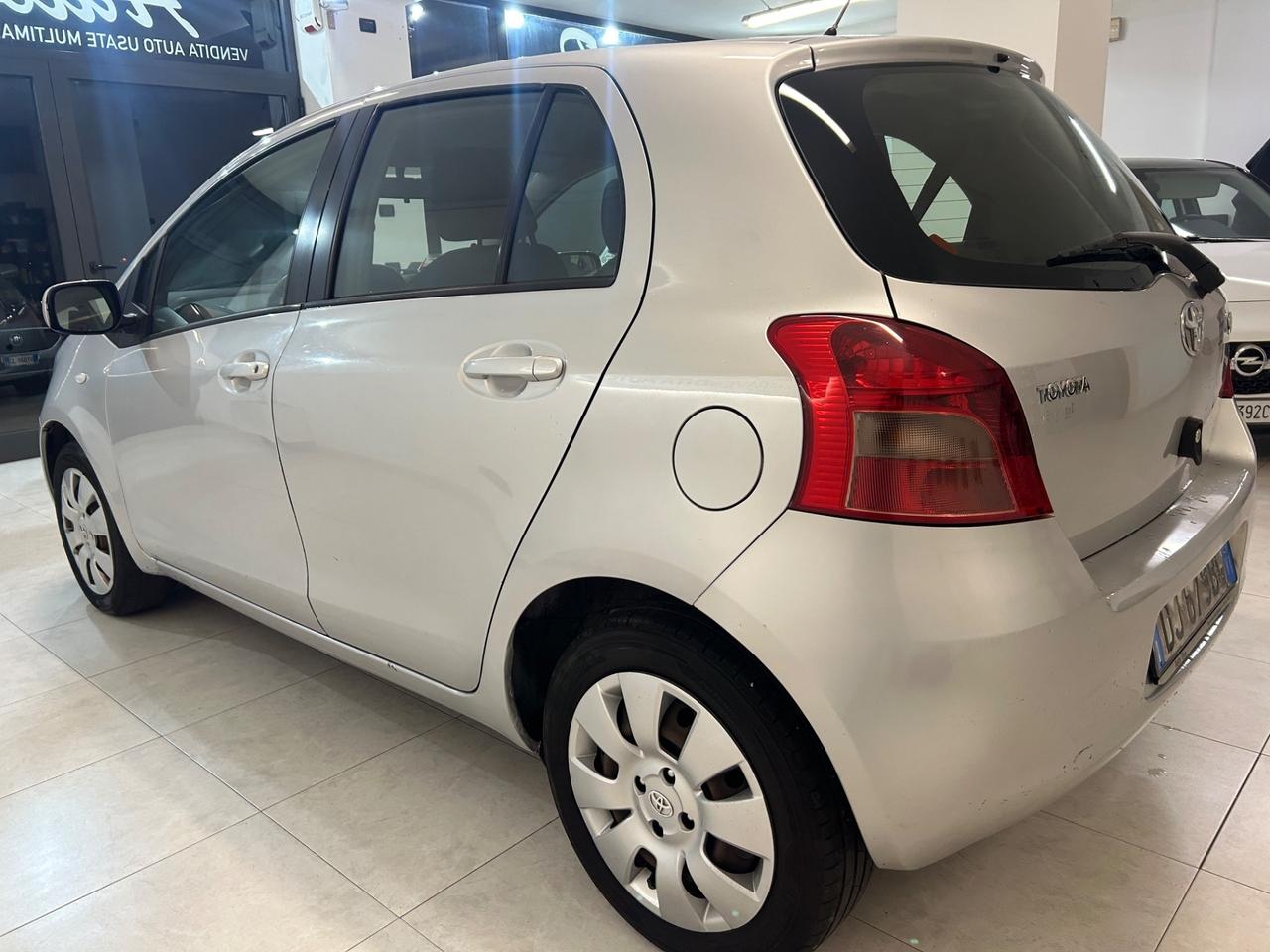 Toyota Yaris 1.0 benzina 51kw 2007