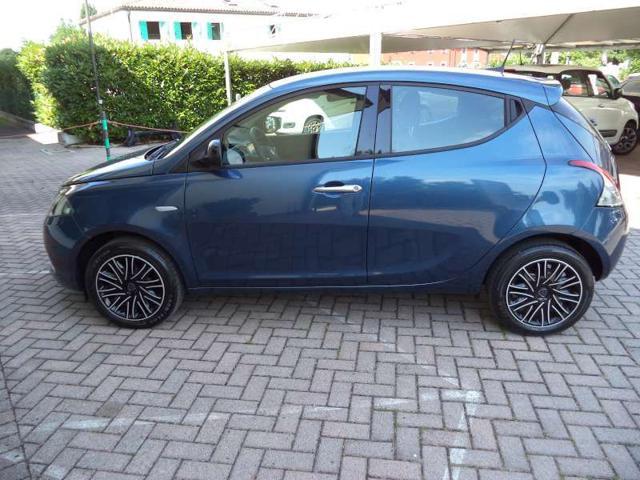 LANCIA Ypsilon 1.0 FireFly 5 porte S&S Hybrid Ecochic Gold
