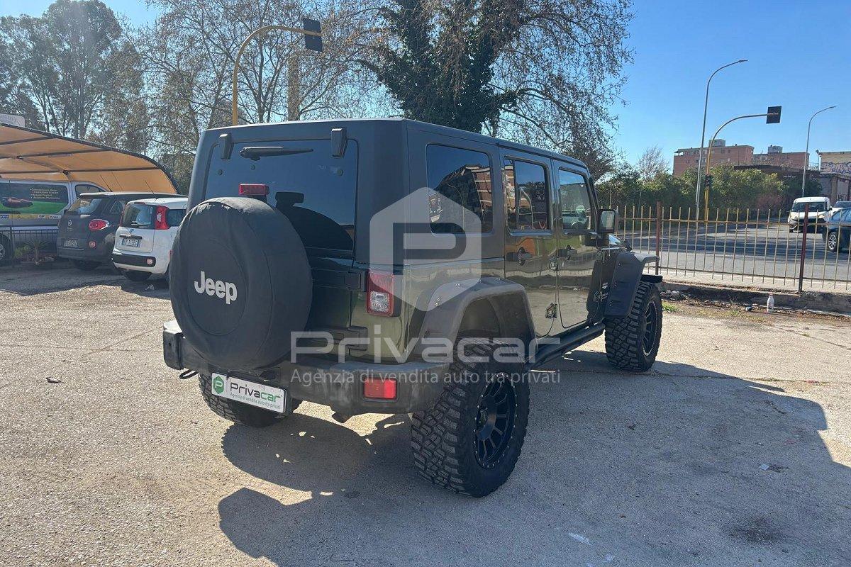JEEP Wrangler Unlimited 2.8 CRD Sahara Auto
