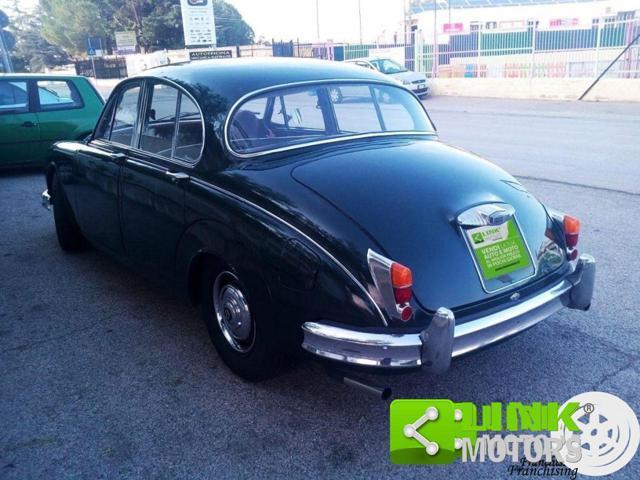 JAGUAR Daimler 250 V8 Saloon / Targa Oro ASI / Visibile a BARI