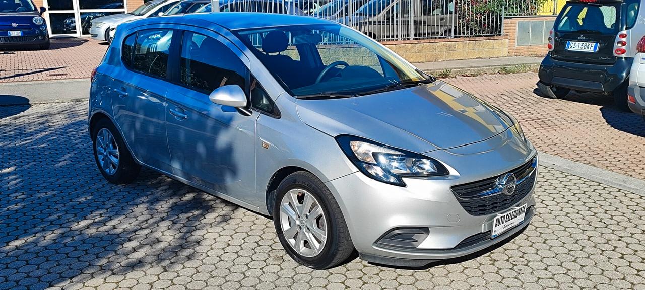 Opel Corsa 1.2 5 porte b-Color