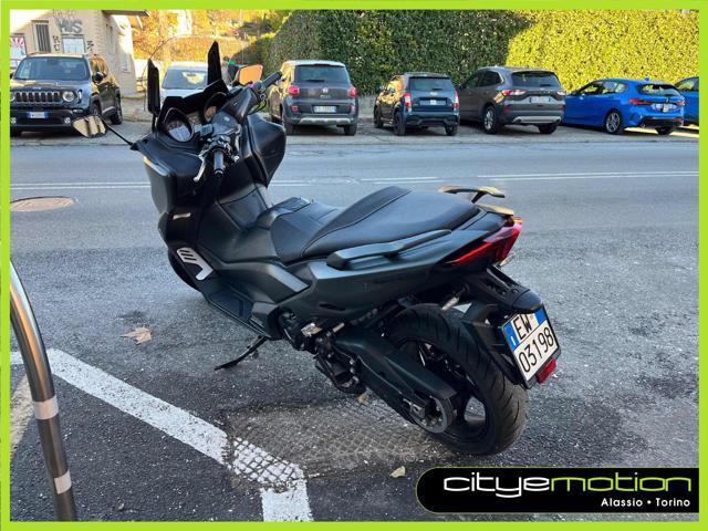 YAMAHA T-Max 560 Tech Max