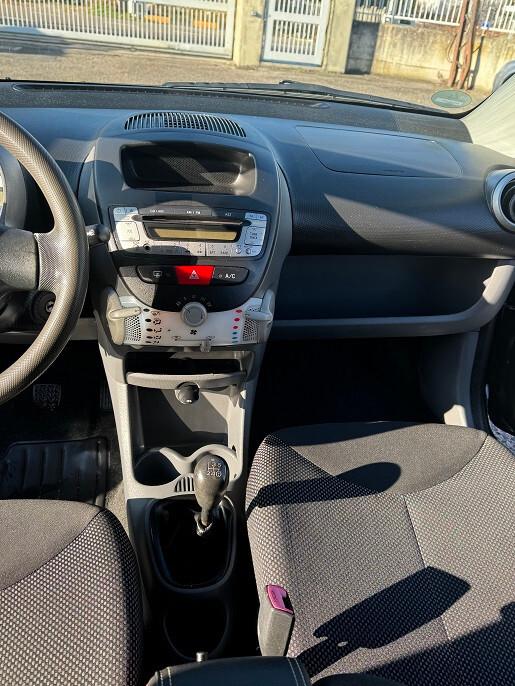 Toyota Aygo 1.0 12V VVT-i 5 porte Now