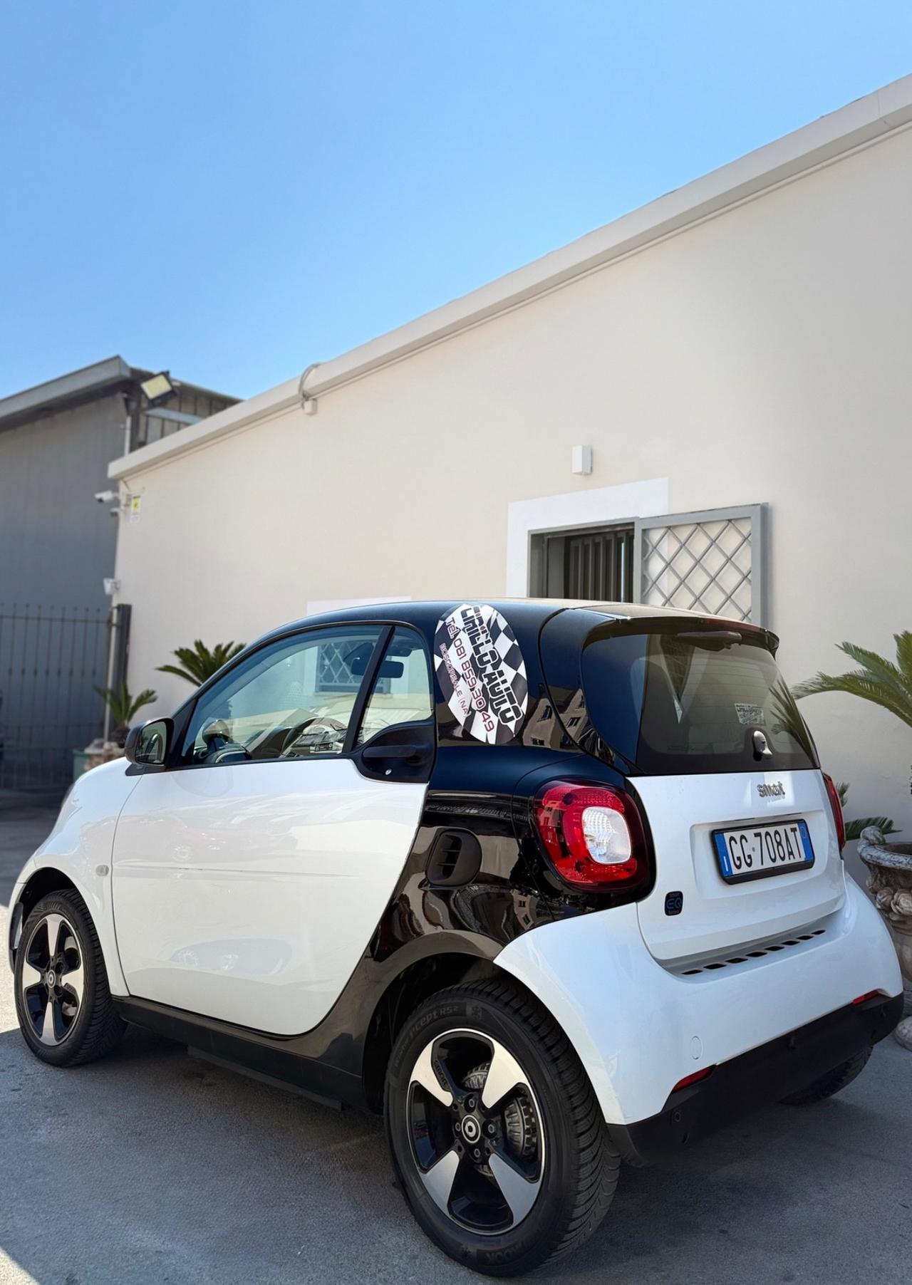 Smart Fortwo EQ Racingrey 56 Cv