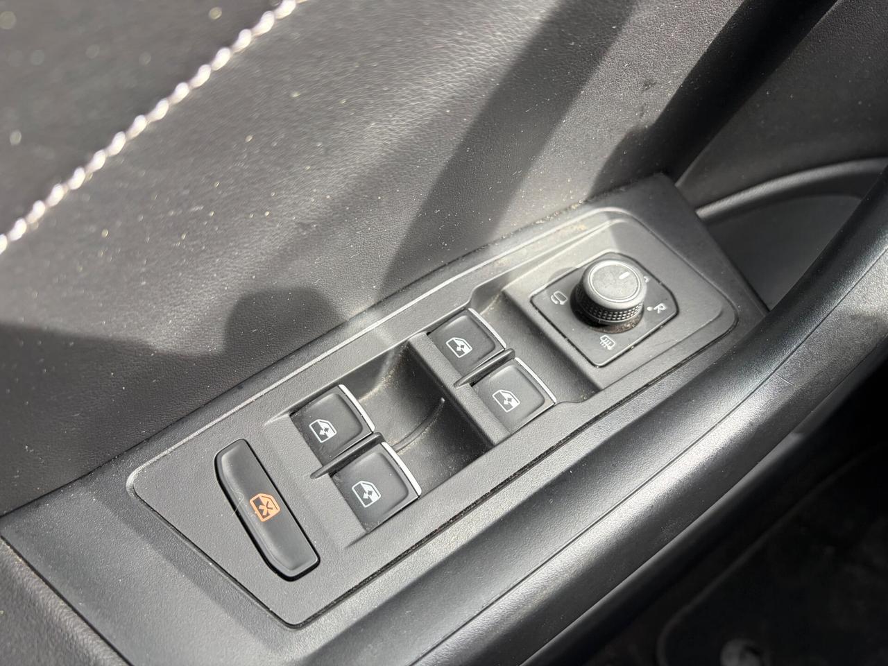 VOLKSWAGEN T-ROC 2.0 116CV TDI ANNO 2022 GARANTITA