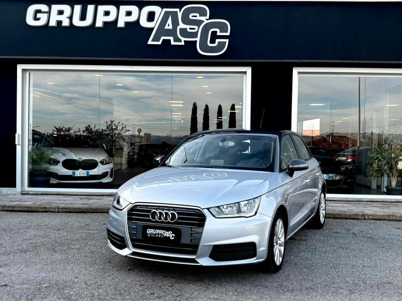 Audi A1 Sportback 1.4 tdi Sport 90 CV s-tronic ADATTA NEOPATENTATI