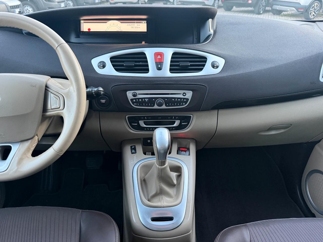 Scénic 2.0 dCi 150CV Proactive Luxe (automatica)