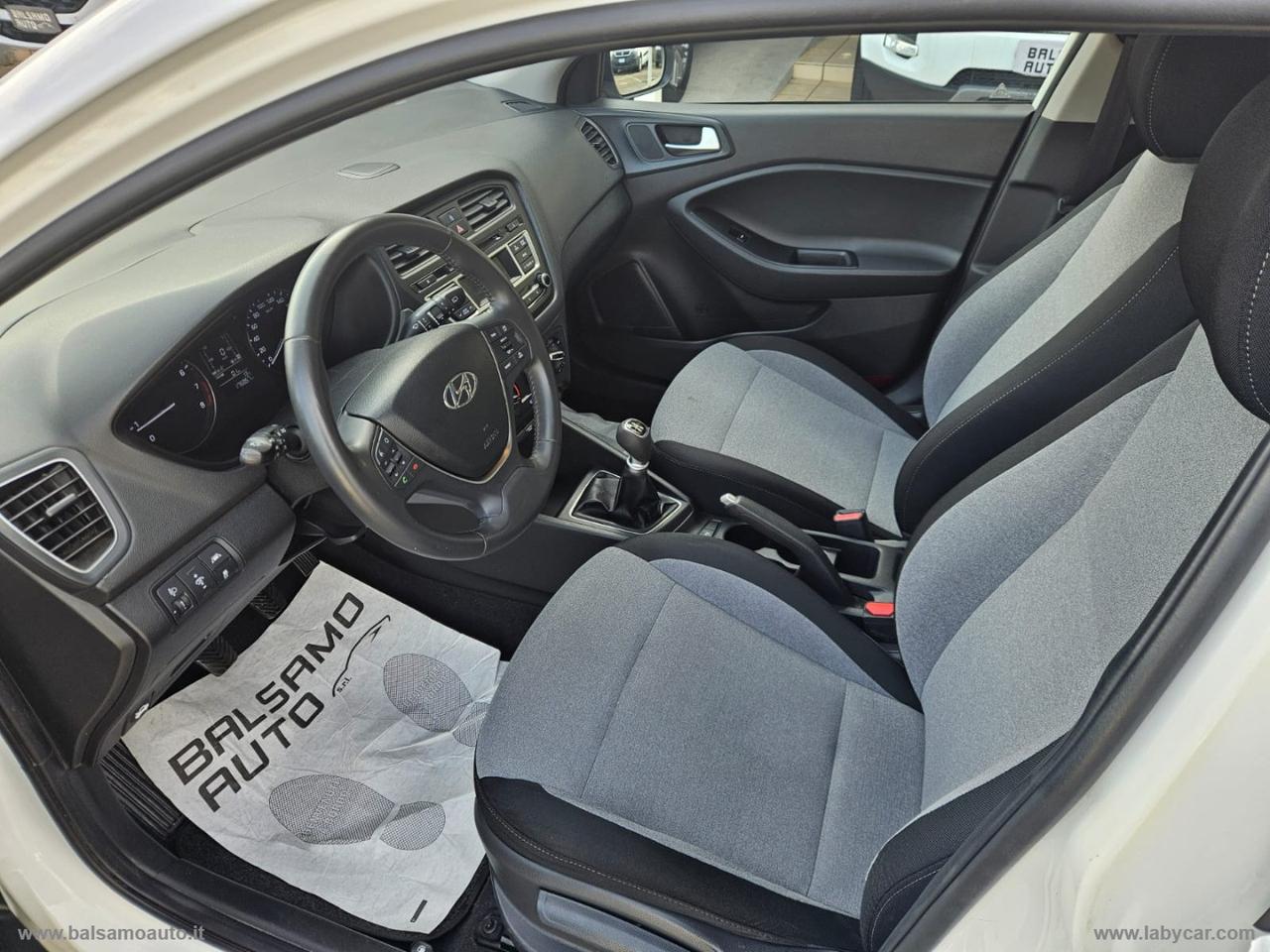 HYUNDAI i20 1.2 84 CV 5p. Comfort