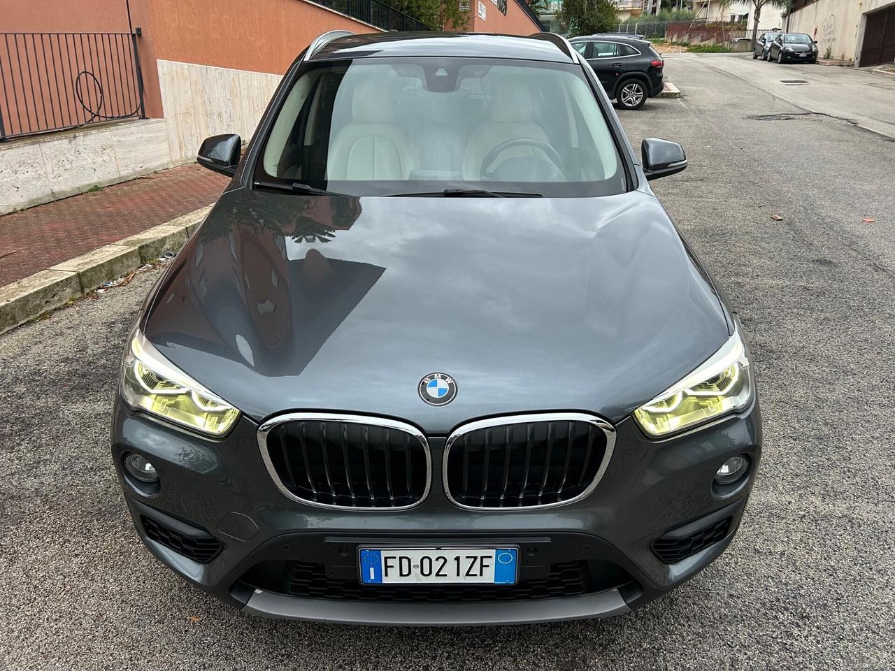 Bmw X1 sDrive18d xLine Strafull !!!