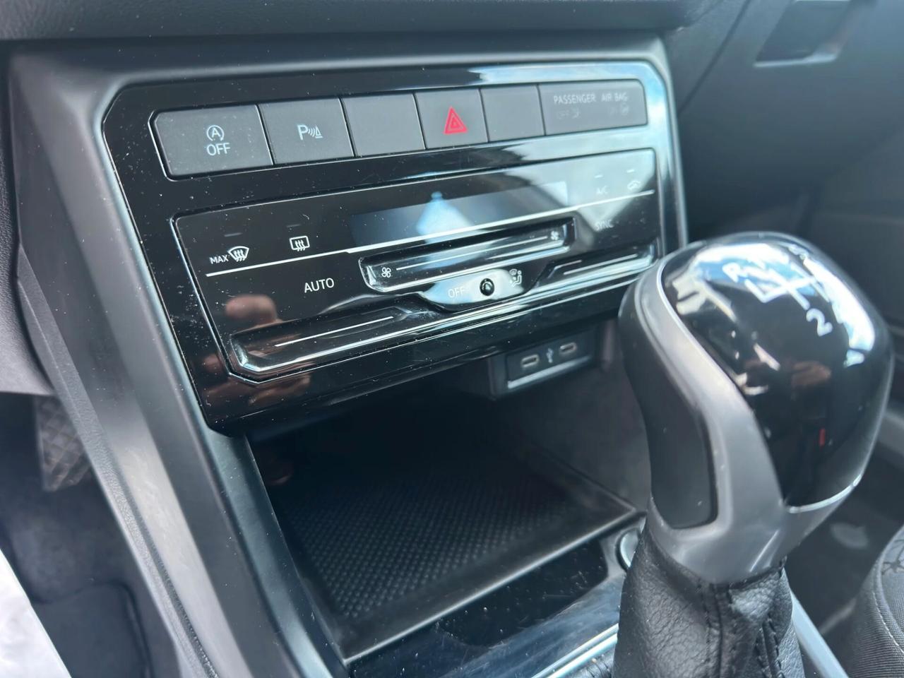 Volkswagen T-Cross 1.0 TSI Style BMT