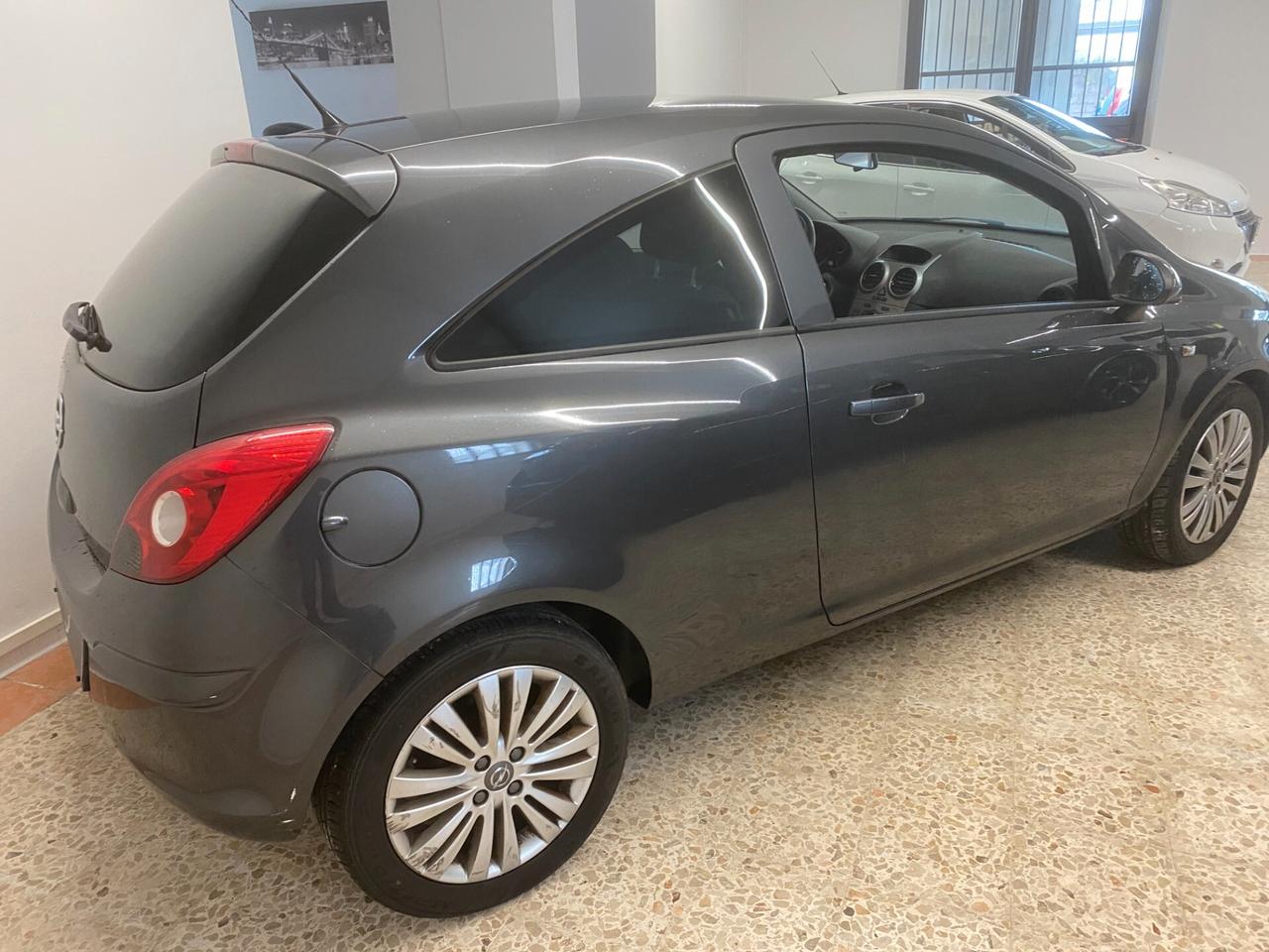 Opel Corsa 3p 1.2 Club 85cv