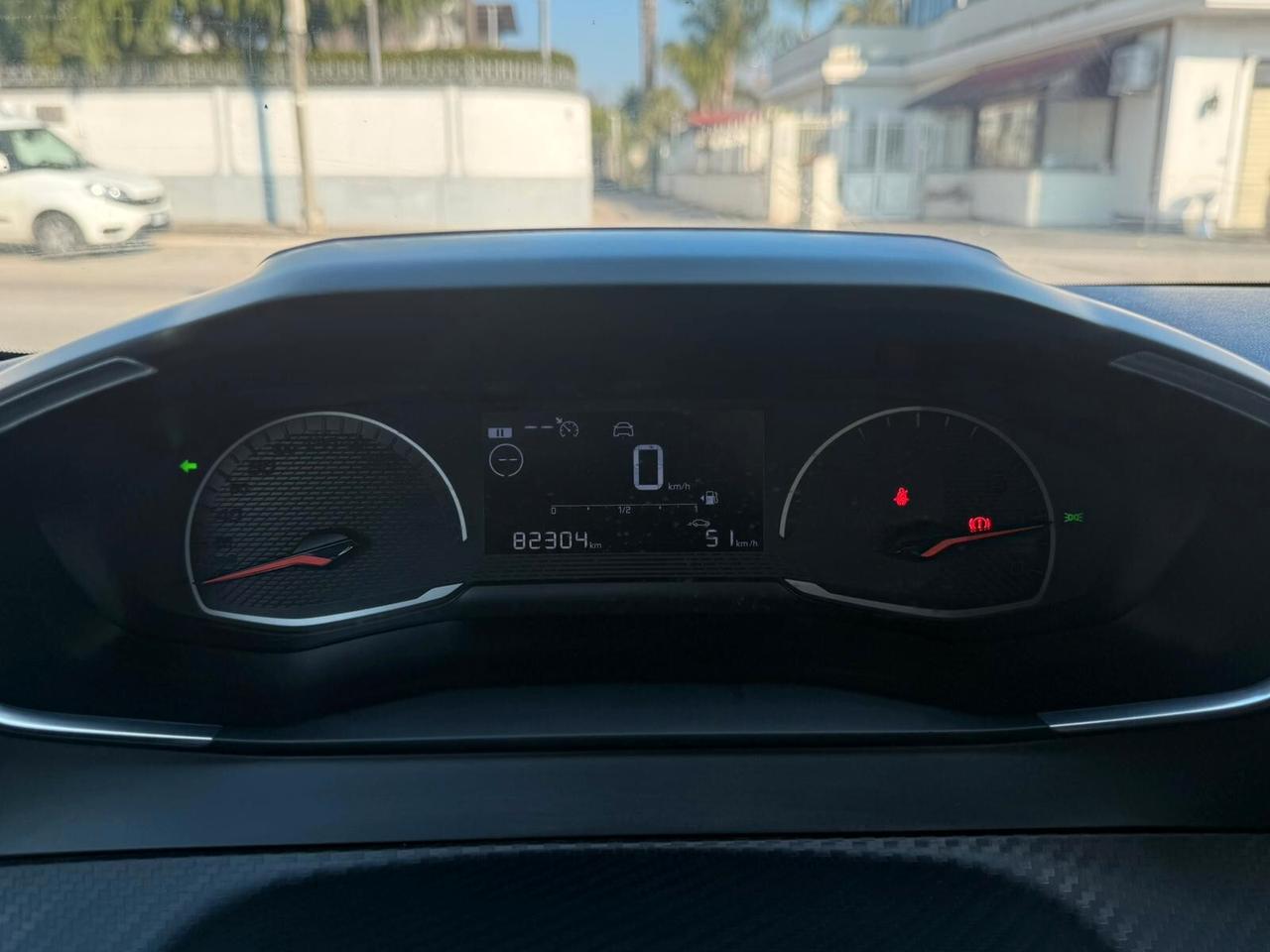 Peugeot 208 1,2 benz 2020