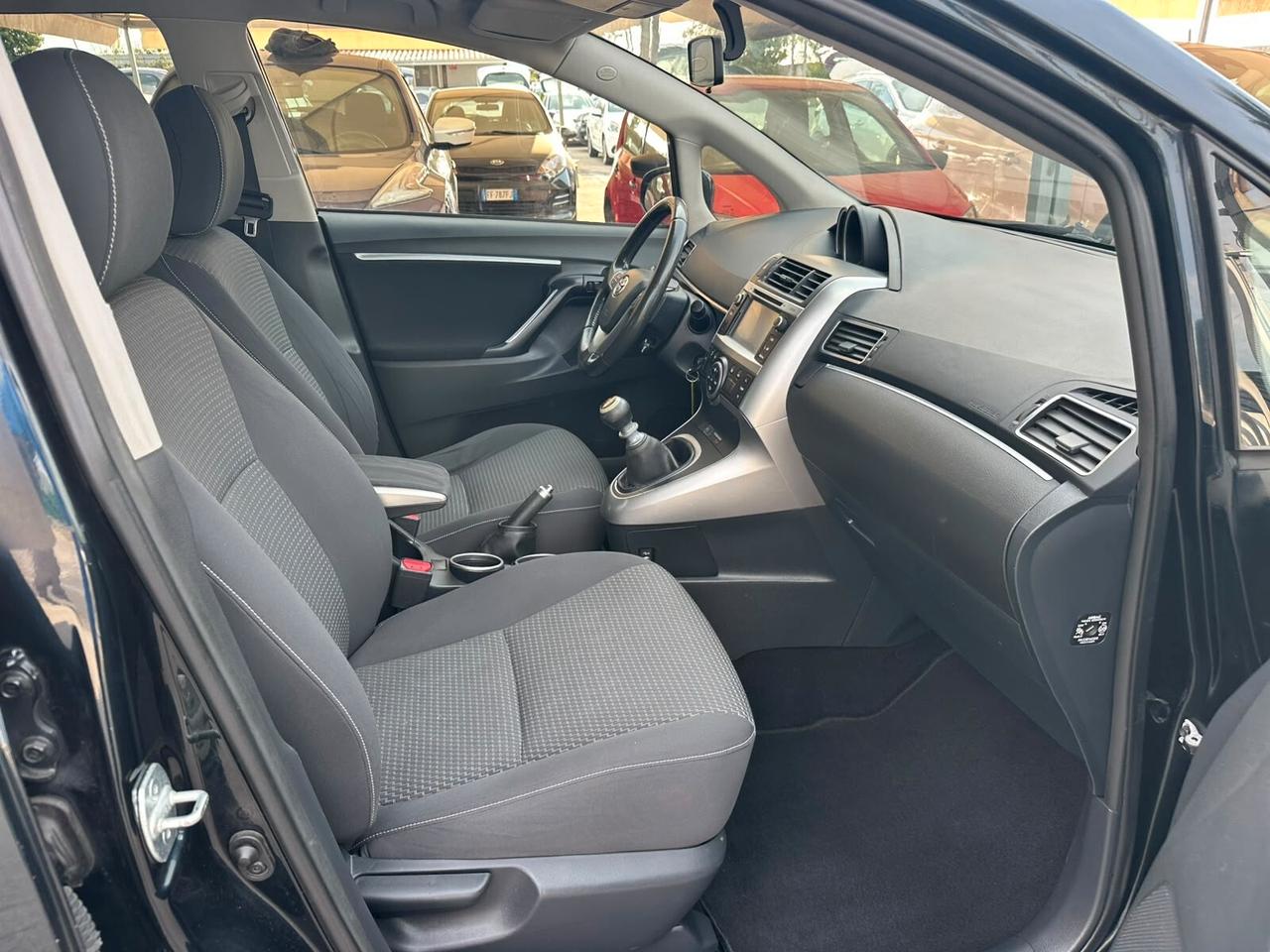 Toyota Verso 1.6 D-4D Style