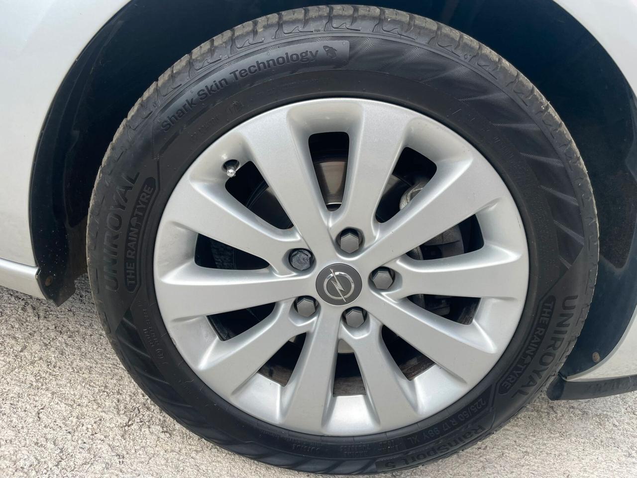 Opel Zafira 1.6 Metano 7posti 2014