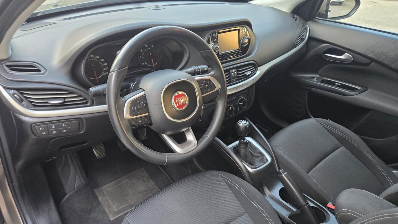 Fiat Tipo 1.6 Mjt S&S SW Lounge