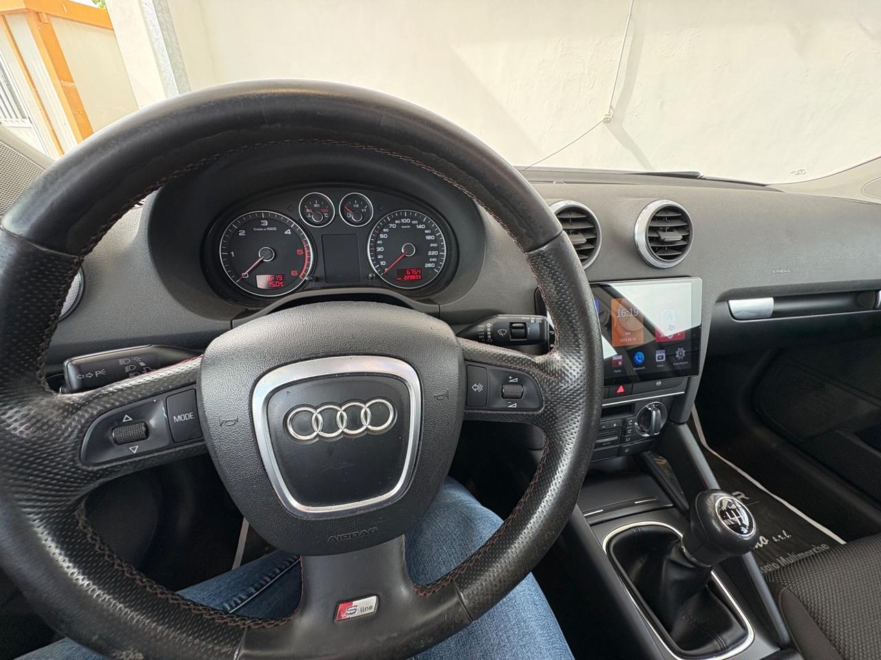 Audi A3 1.9 TDI F.AP. Attraction TETTO APRILE