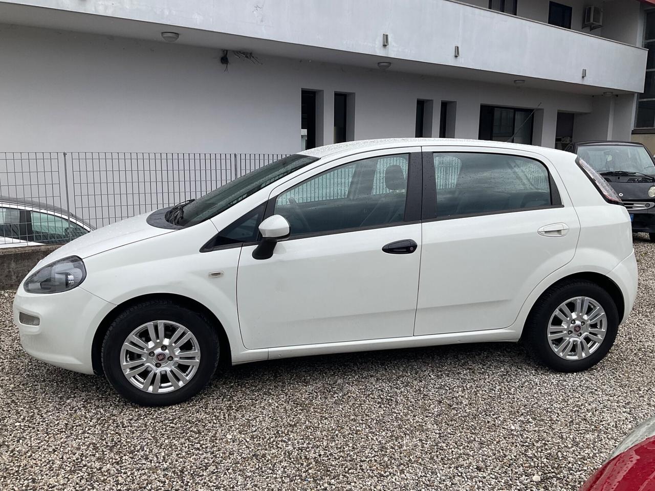 Fiat Punto 1.3 MJT II 75 CV 5 porte Virgin Radio