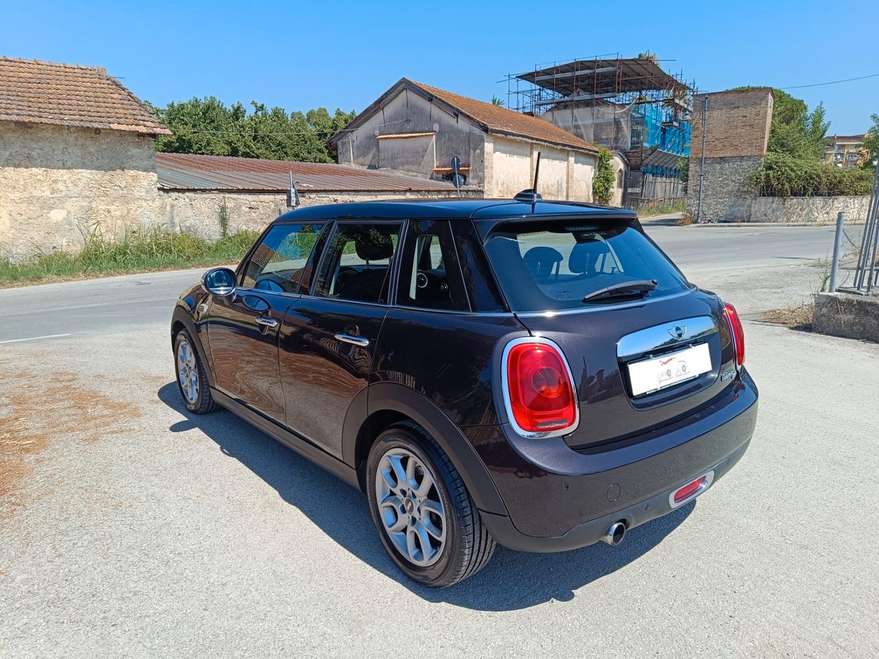 Mini Mini 1.5 Cooper D 5 porte