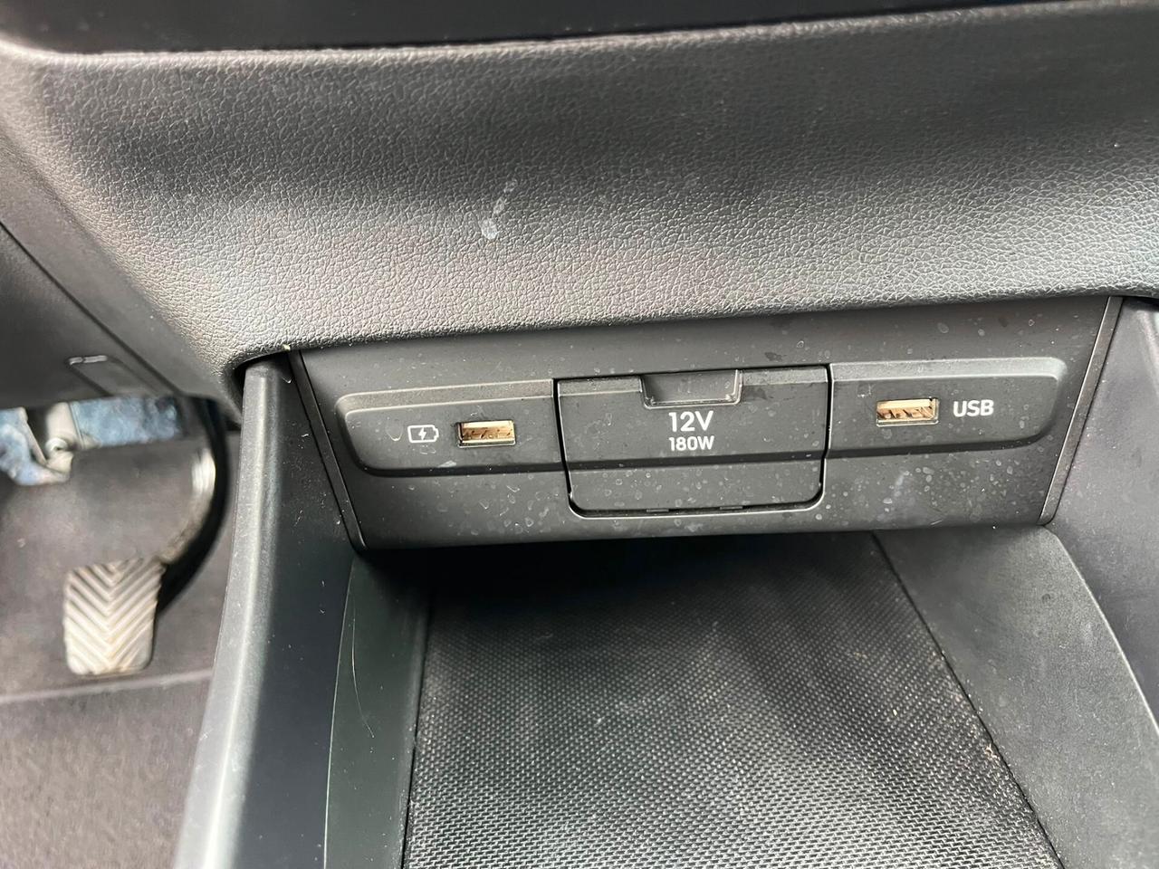 Hyundai i20 1.2 BENZ SOLO 69.000KM