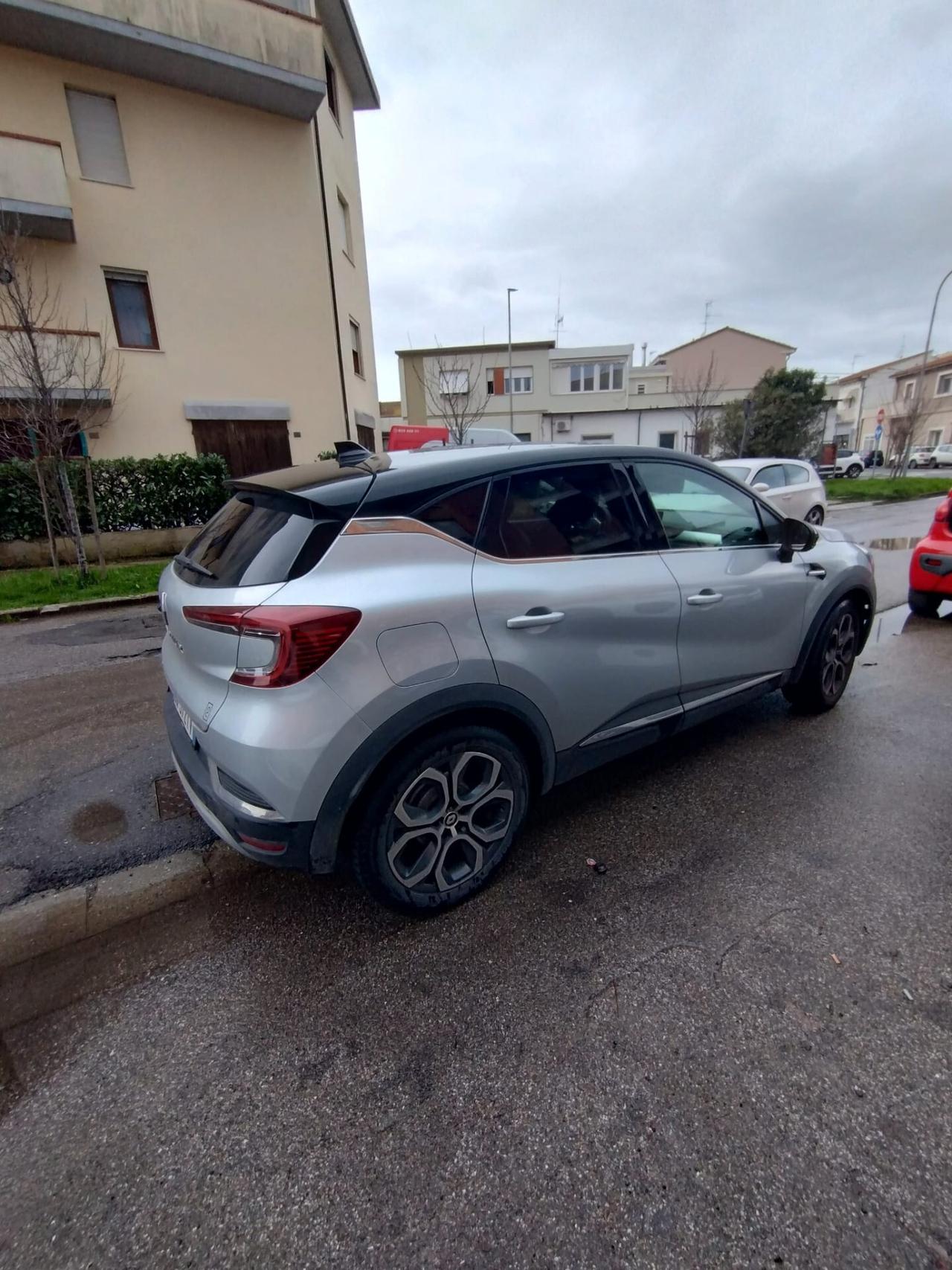 Renault Captur TCe 100 CV GPL Techno