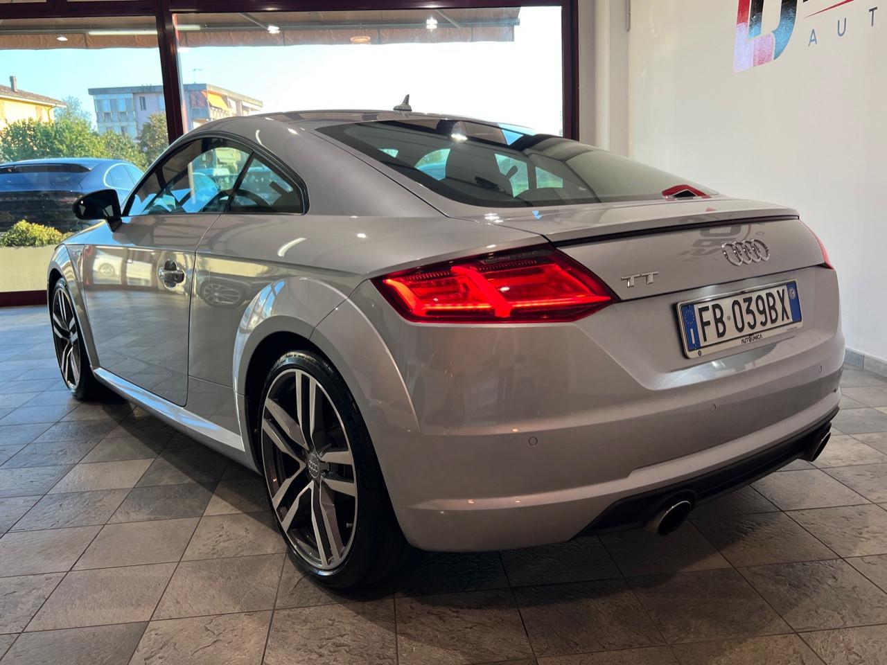 Audi TT 1.8 tfsi S line Sline s-tronic