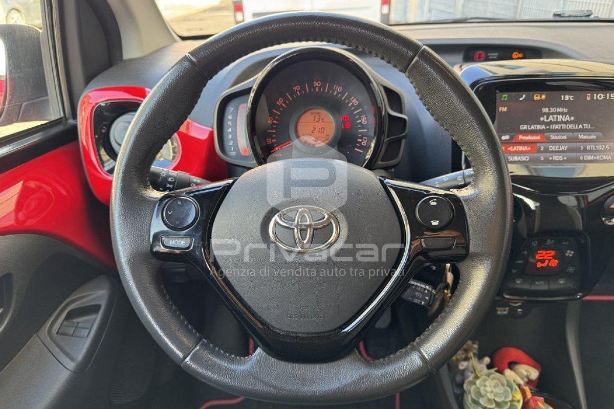 TOYOTA Aygo 1.0 VVT-i 69 CV 5 porte x-cool