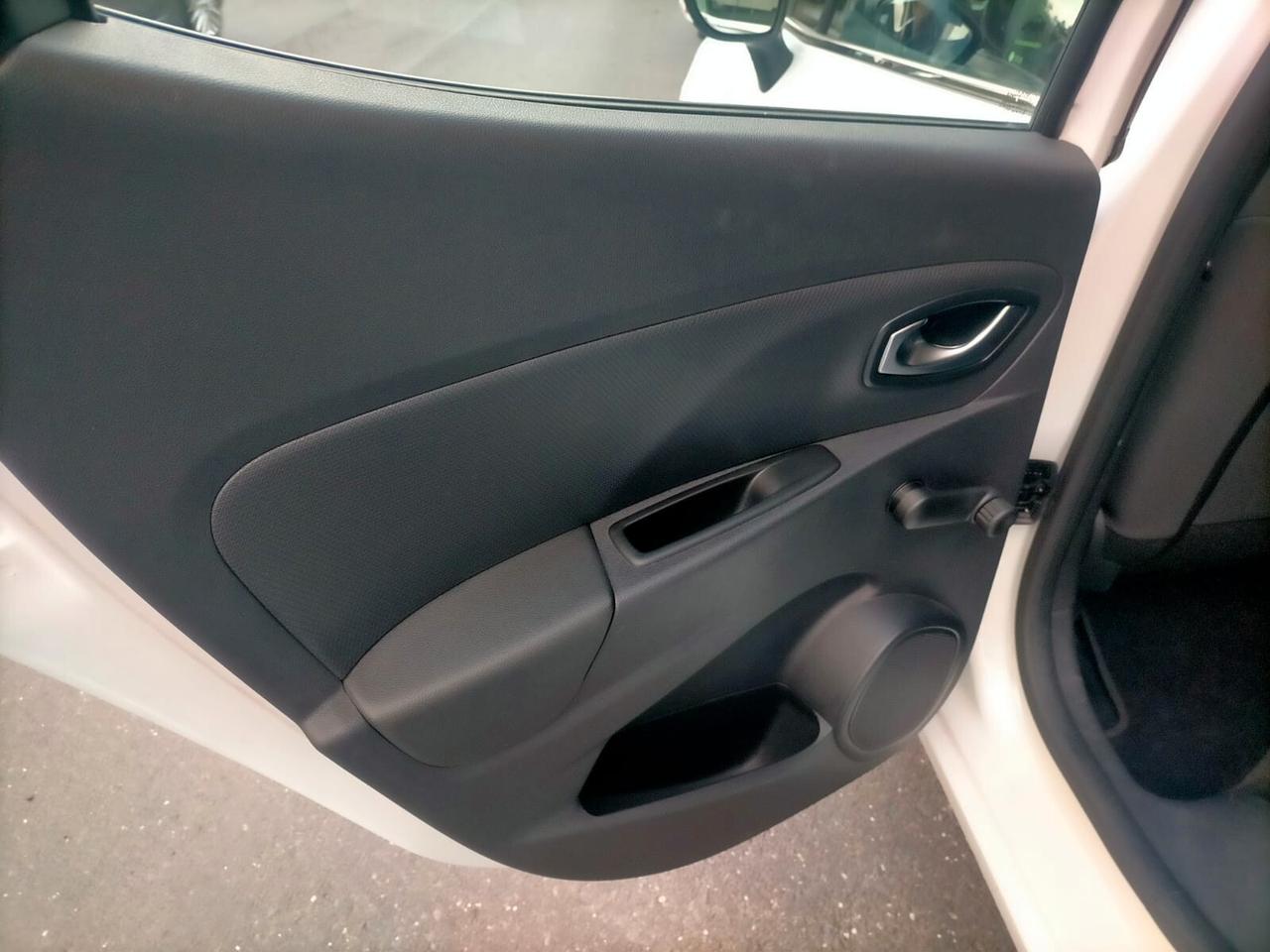 Renault Clio dCi 8V 75CV Start&Stop 5 porte Energy Zen