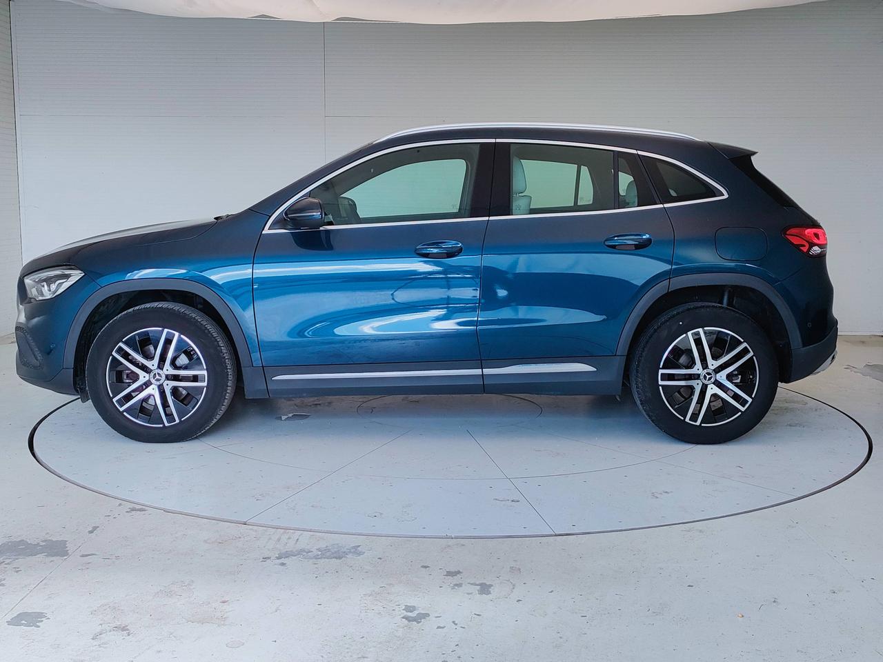 Mercedes-Benz GLA-H247 2020 - GLA 180 d Sport Plus auto