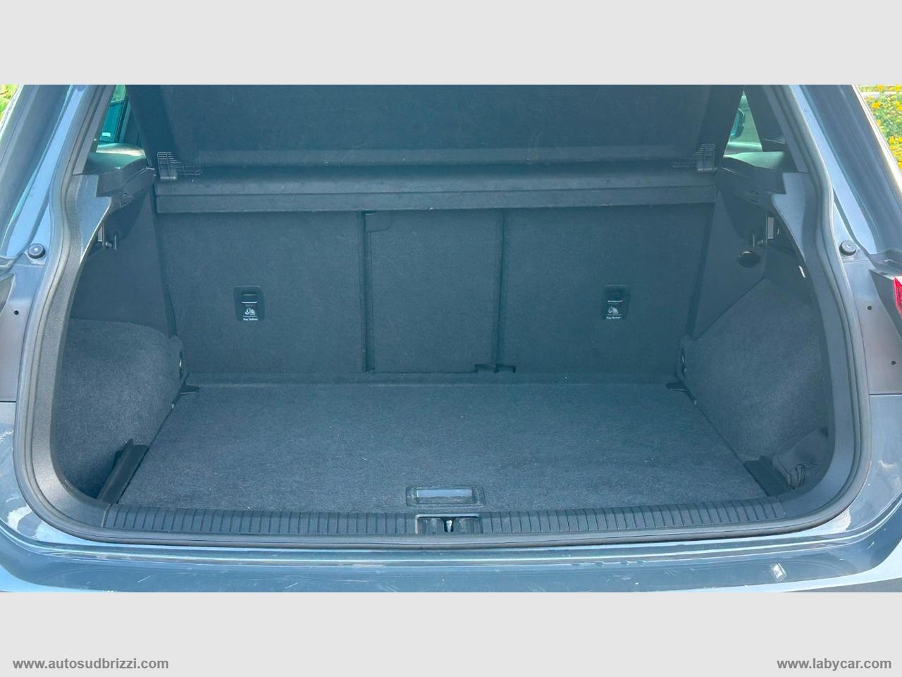 VOLKSWAGEN Tiguan 2.0 TDI 150CV SCR DSG R-Line