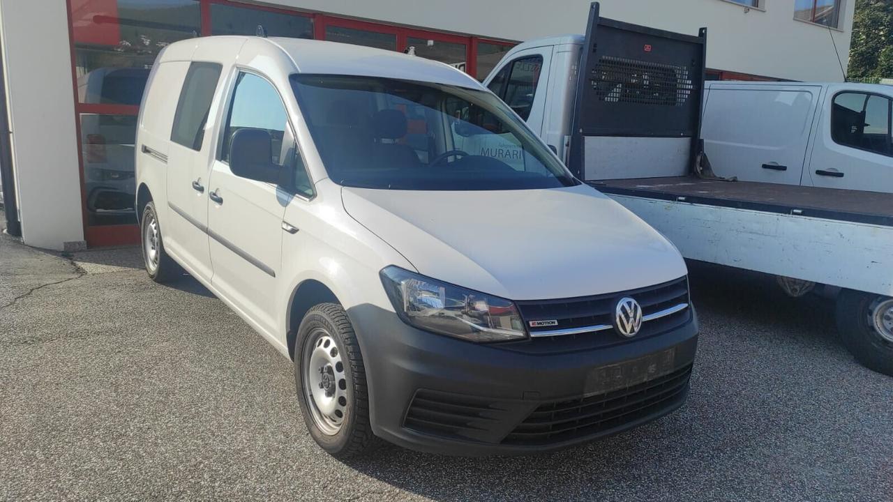 VOLKSWAGEN CADDY MAXI 4MOTION 5 POSTI AUTOCARRO