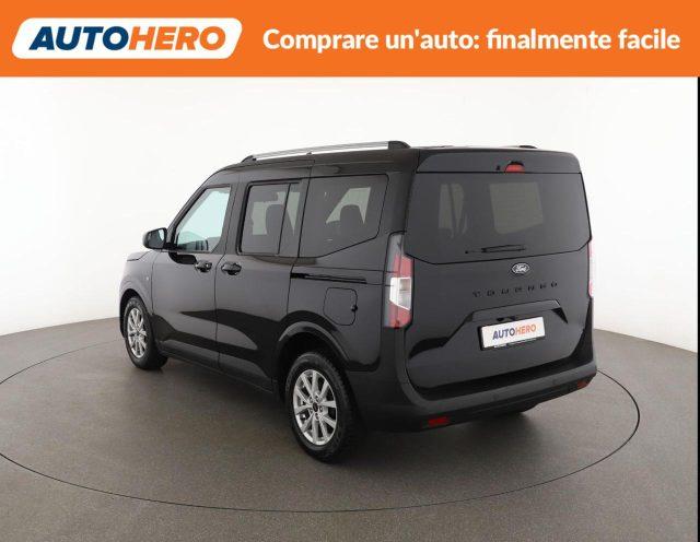 FORD Tourneo Courier 1.0 EcoBoost Powershift Titanium