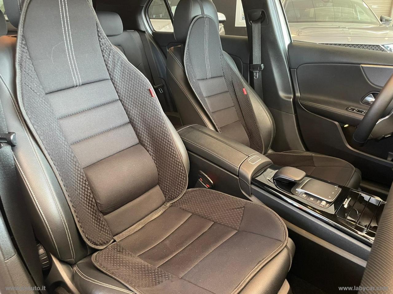 MERCEDES-BENZ A 180 d Automatic Premium