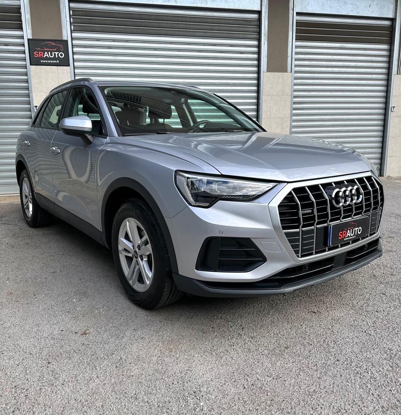 Audi Q3 35 TDI quattro S tronic Business Advanced