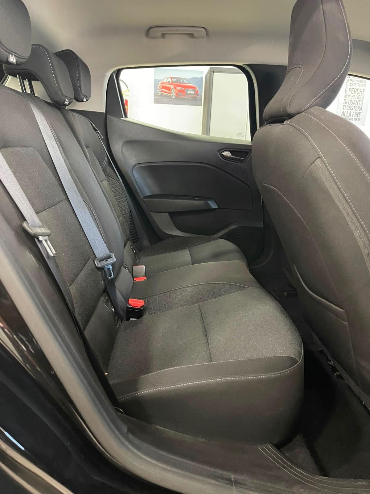 Renault Clio 2021 full hybrid initiale paris auto