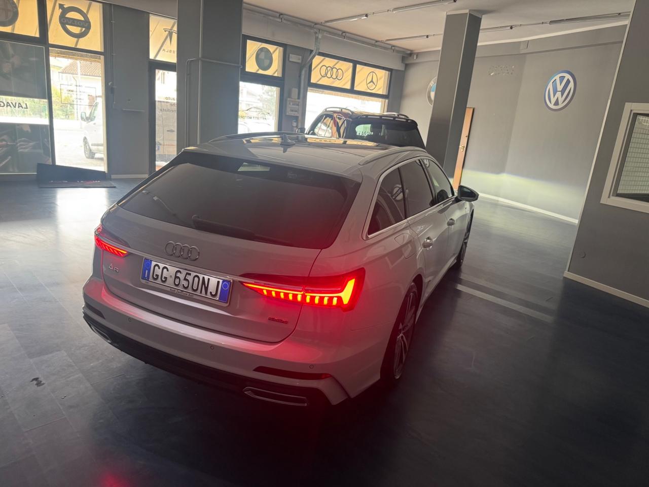 Audi A6 Avant 40 2.0 TDI quattro ultra S tronic Business