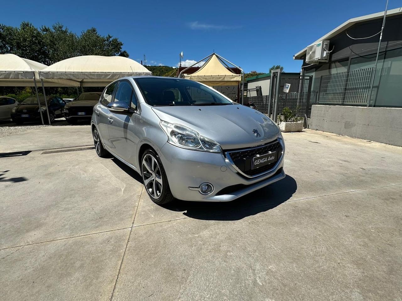 Peugeot 208 1.6 e-HDi 92 CV Stop&Start 5 porte Active