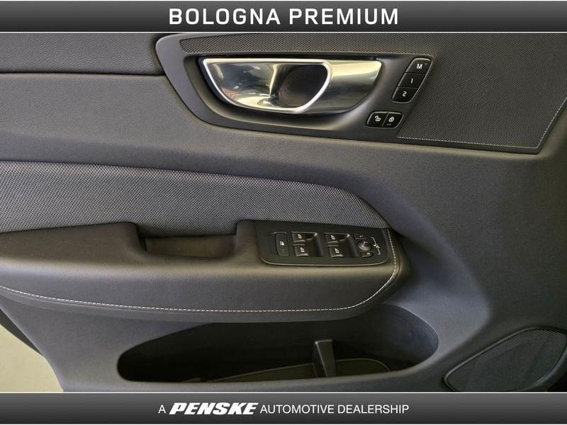 Volvo XC60 XC60 B4 (d) Geartronic R-design